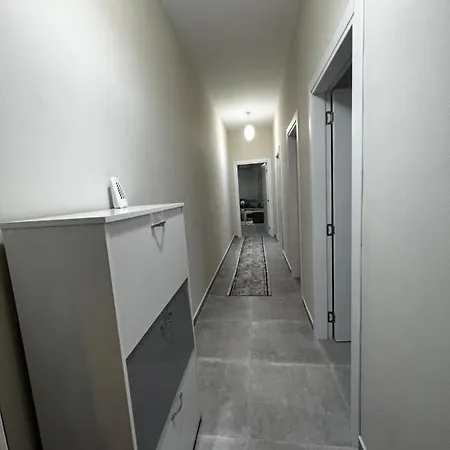 Apartment Comfort Iv *